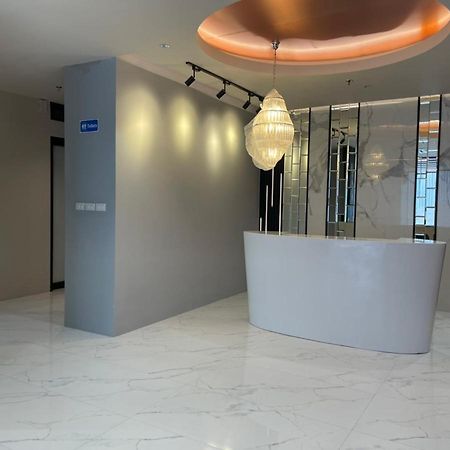 The Neuf@Ratchada Hotel Bangkok Exterior photo